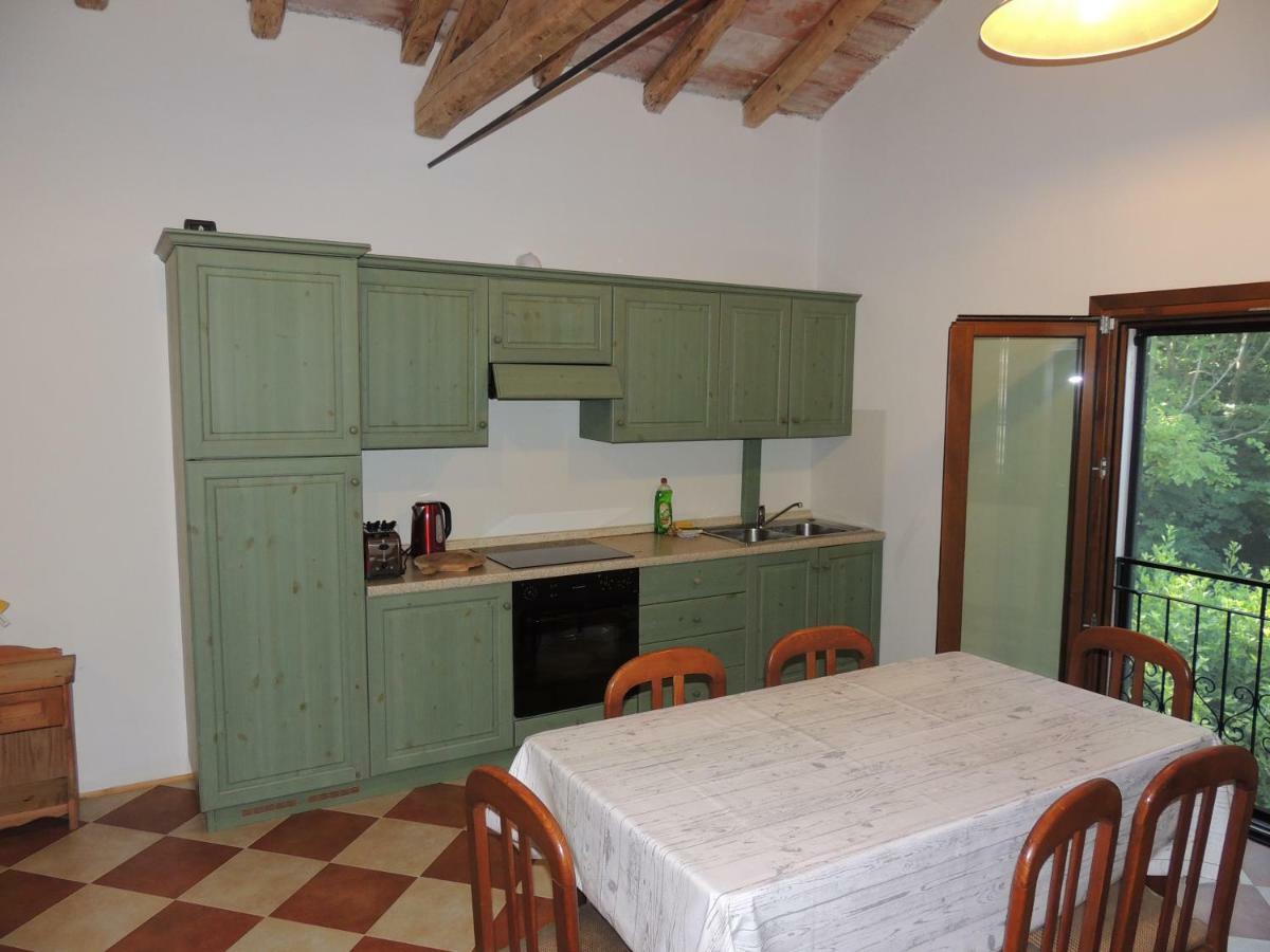 Appartement La Via Antiga à Cittanova  Extérieur photo