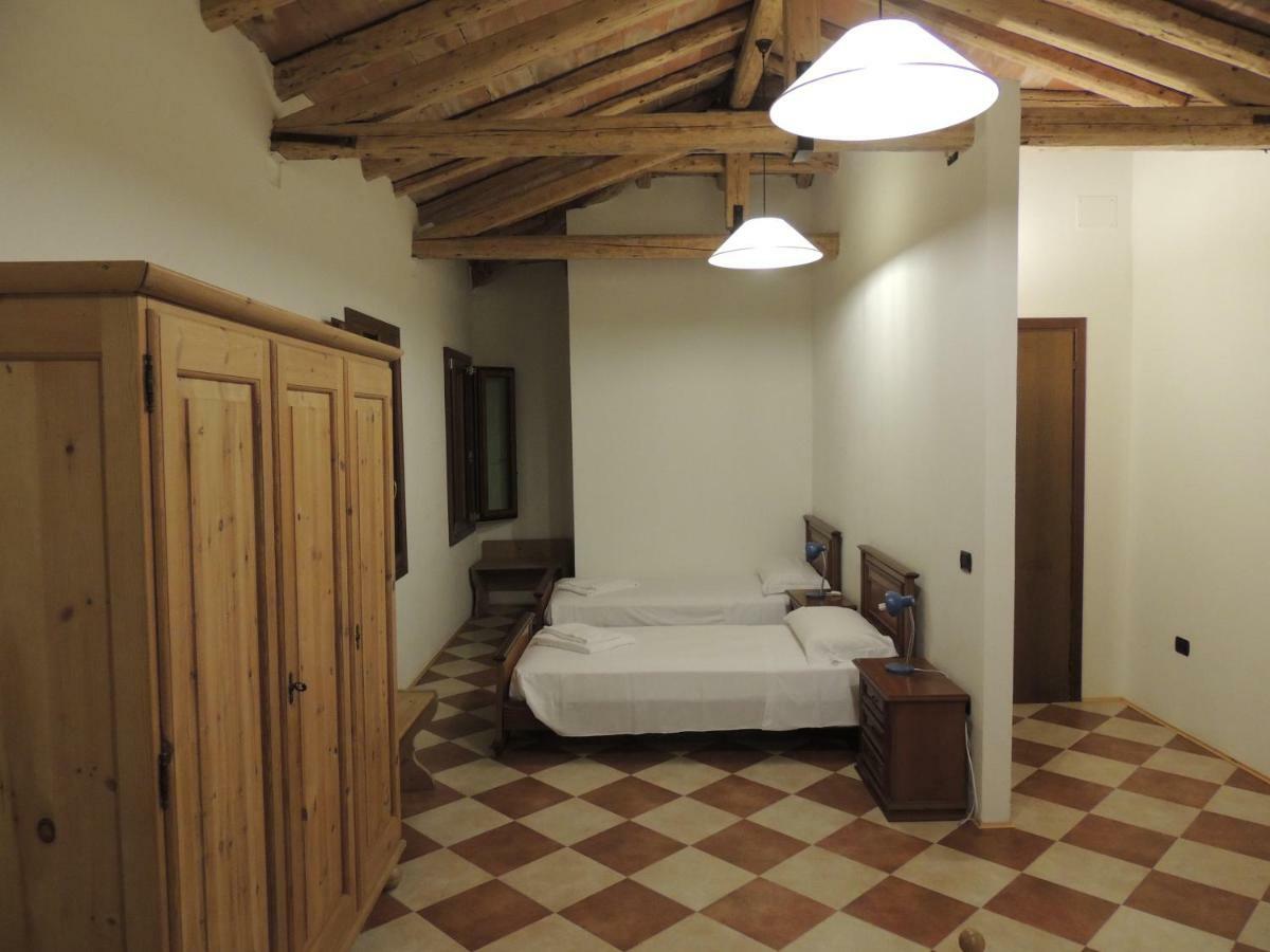 Appartement La Via Antiga à Cittanova  Extérieur photo